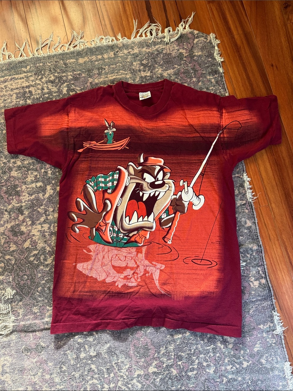 Vintage Looney Tunes Taz Fishing Graphic Tee - Maroon